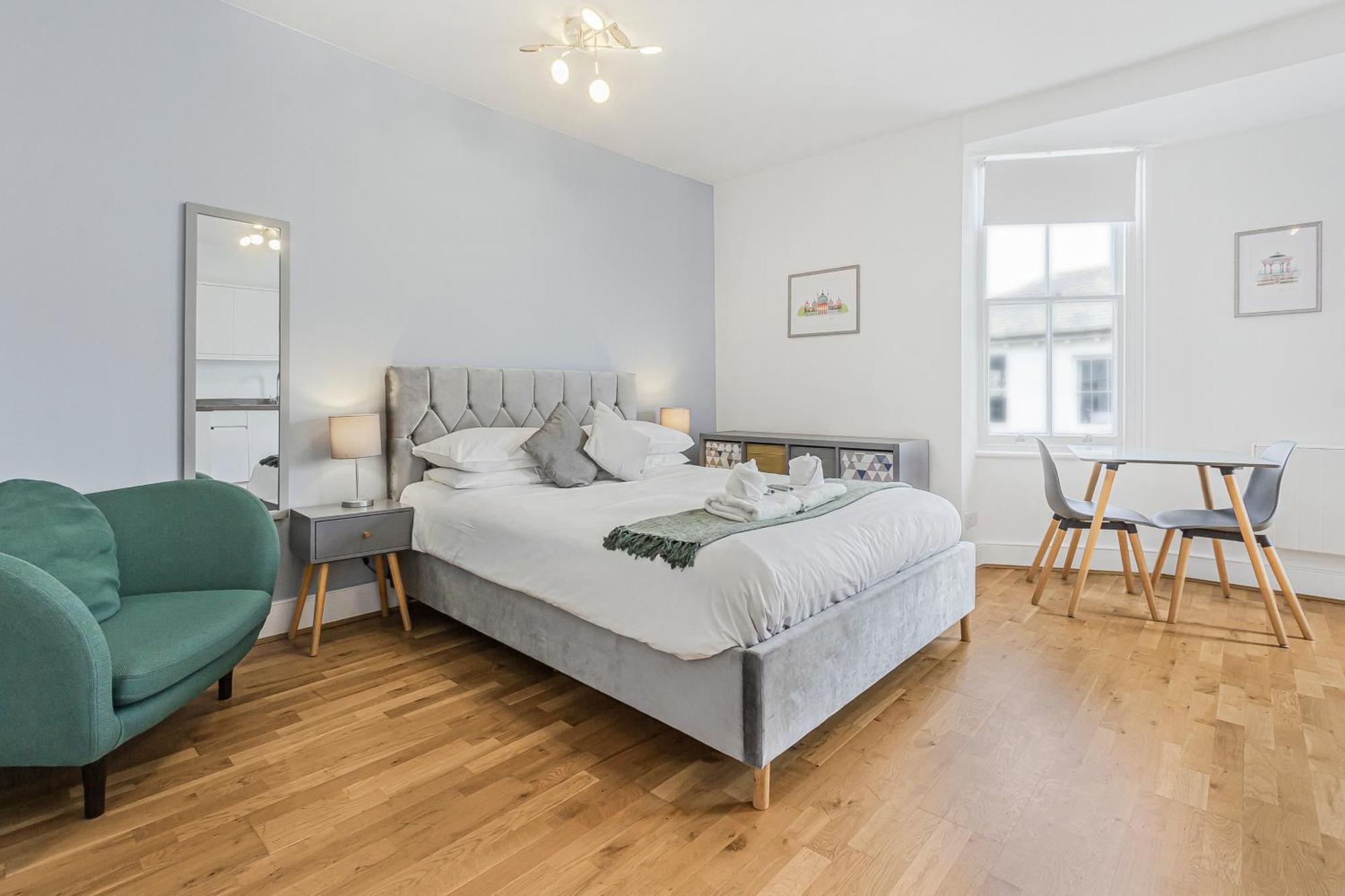 Cosy Studio Flat Moments From The Beach, Kemptown Брайтонн Экстерьер фото